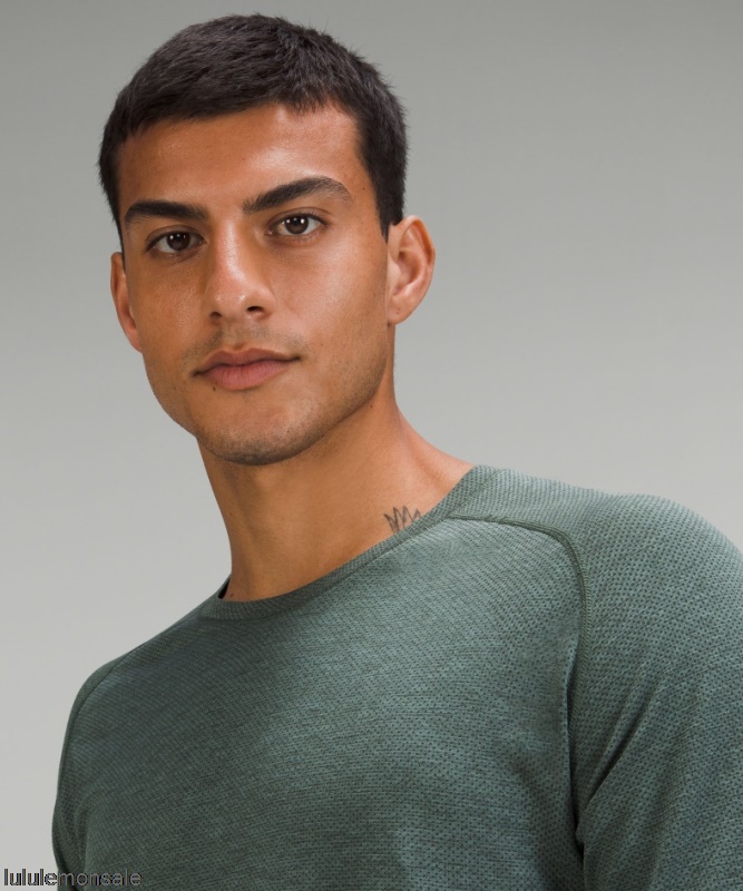 Lululemon Deutschland DELULU762 | Metal Vent Tech Kurzarmshirt 20 Rauchfichte